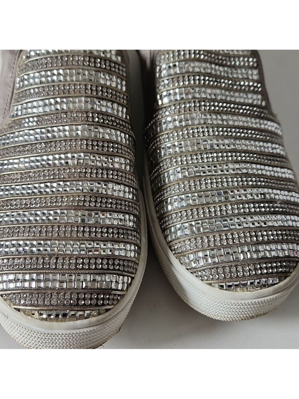 STUART WEITZMAN | Vance Glitz Sneakers Slipons Girls Sz 3 - Picture 4 of 7
